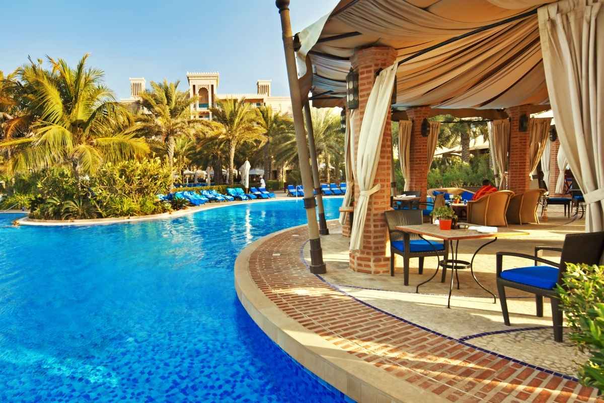 Resorts and Villas Place to Stay in Dubai for Honeymoon​