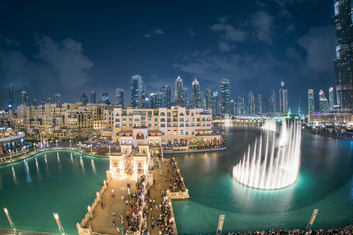 Dubai Fountain Show Thing to Do for Fun in Downtown Dubai